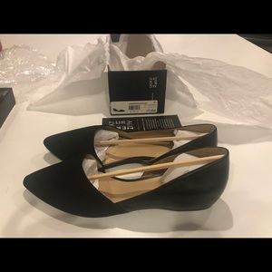 Naturalizer Flats- Black